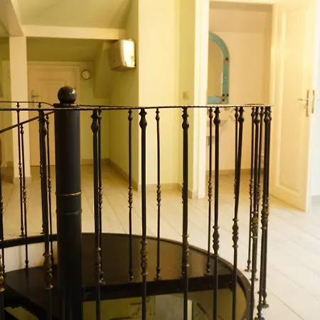 Antyki24 Nad Bialym Jeziorem Dom Na Przyjecia I Spotkania Вилла Sztum