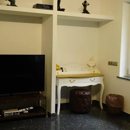 Вилла Antyki24 Nad Bialym Jeziorem Dom Na Przyjecia I Spotkania