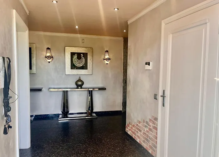 Vila Antyki24 Nad Bialym Jeziorem Dom Na Przyjecia I Spotkania