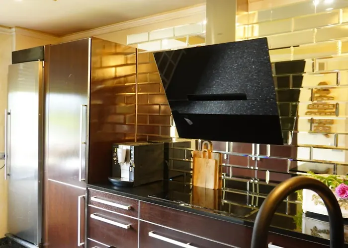 Antyki24 Nad Bialym Jeziorem Dom Na Przyjecia I Spotkania * Sztum