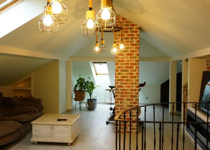 Vila Antyki24 Nad Bialym Jeziorem Dom Na Przyjecia I Spotkania *