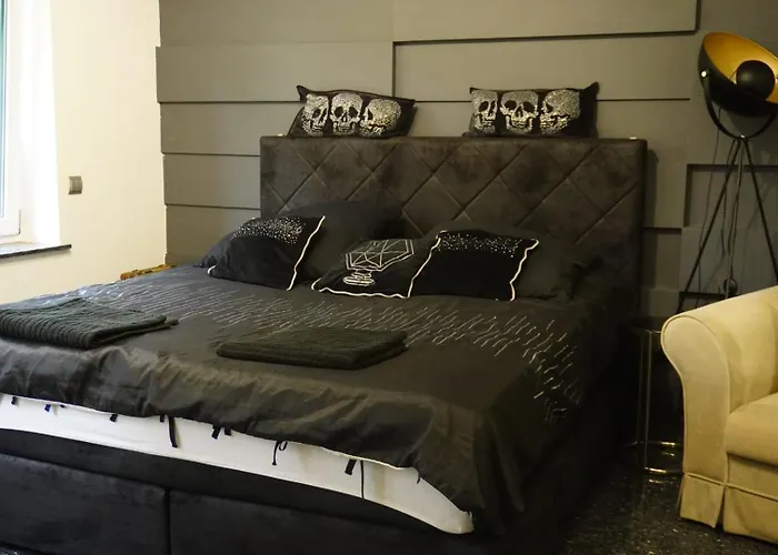 Antyki24 Nad Bialym Jeziorem Dom Na Przyjecia I Spotkania